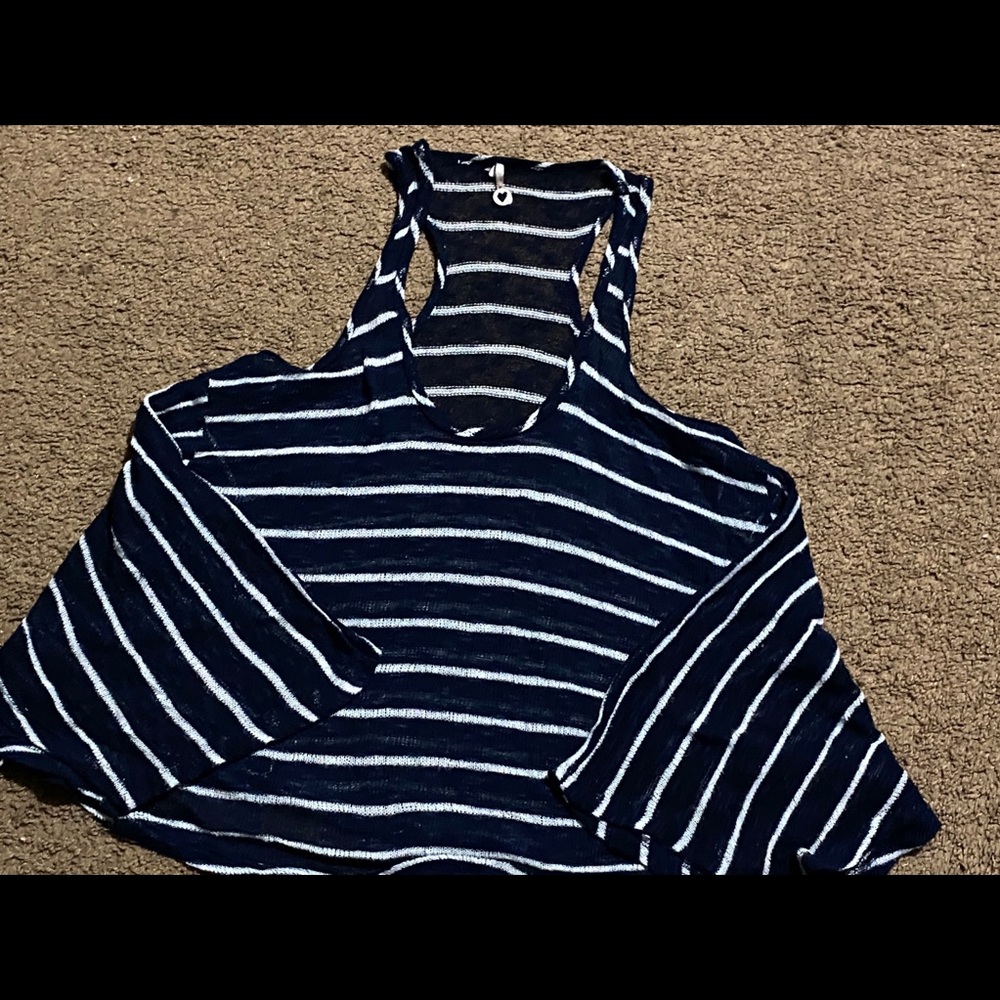 Navy Blue and White Sleeveless Pullover